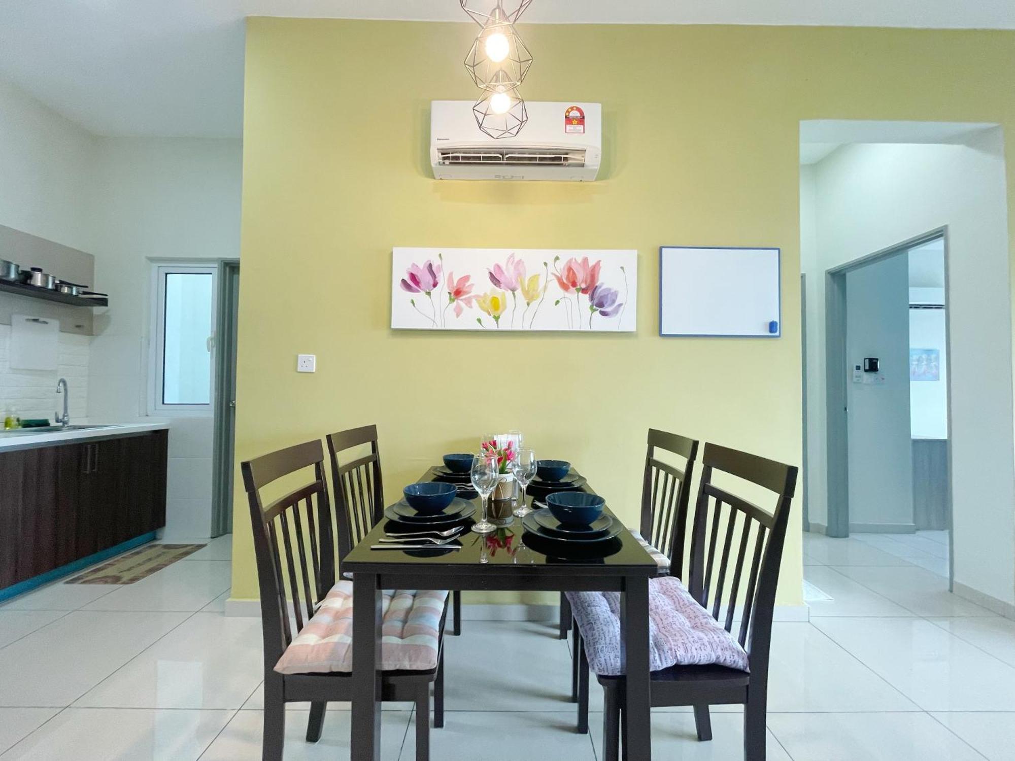 Mesahill Homestay, Nilai By S&T Homez Екстериор снимка